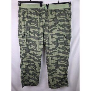 Woman Within Women's Pants Size 32W Green Camouflage Convertible Cargo Capri